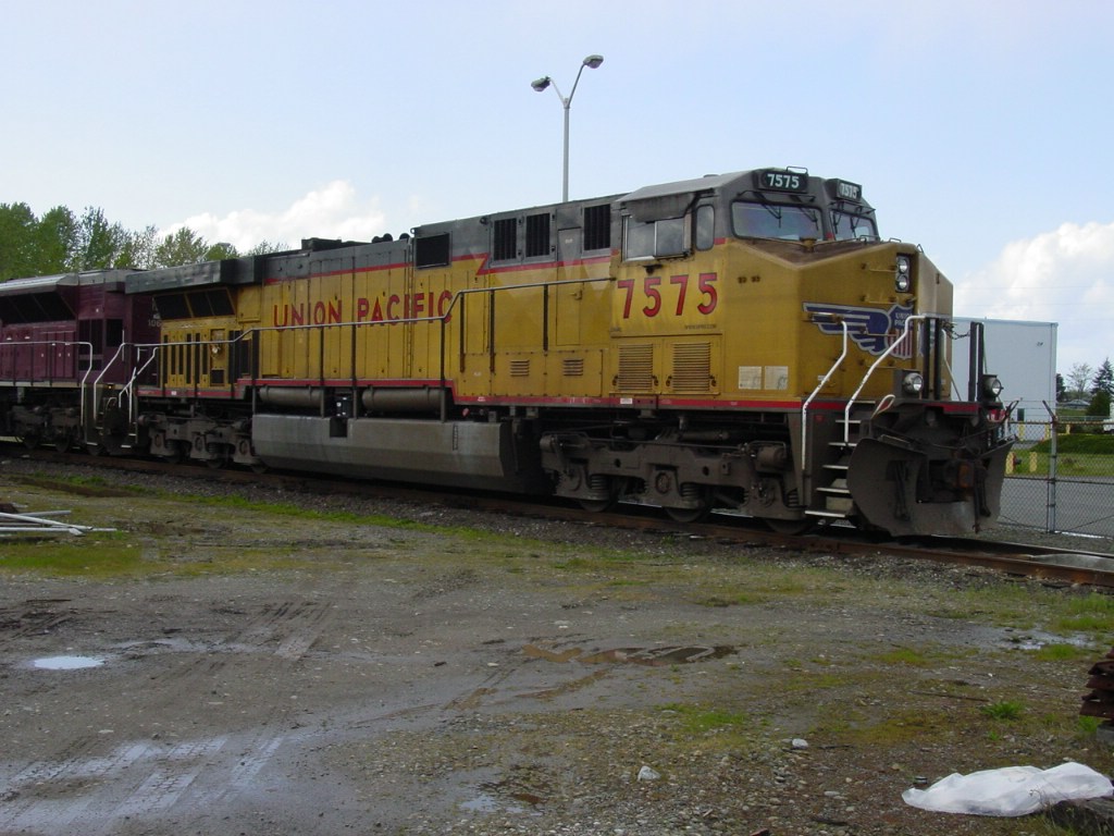 UP 7575
